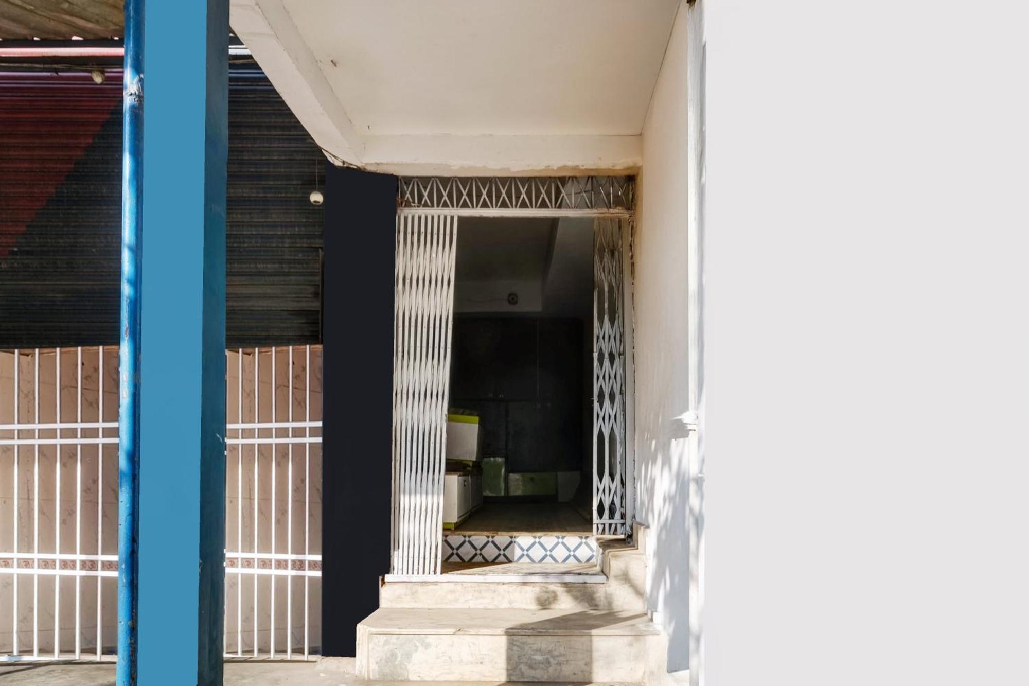 Super Hotel O Noonmati Guwahati Formerly Hotel Sundari Exterior photo